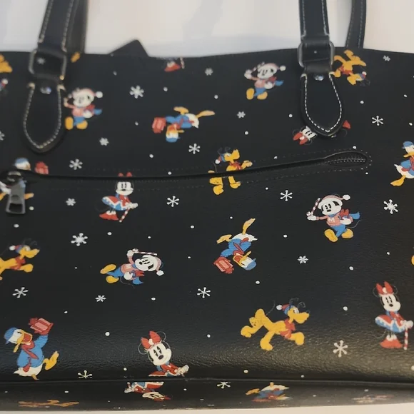 Coach Disney X Gallery Tote Bag  and Wallet Set with Holiday Disney Characters - Picture 14 of 16